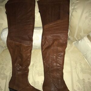 Women’s Brown Leather Thigh-Hi size 9 Boots